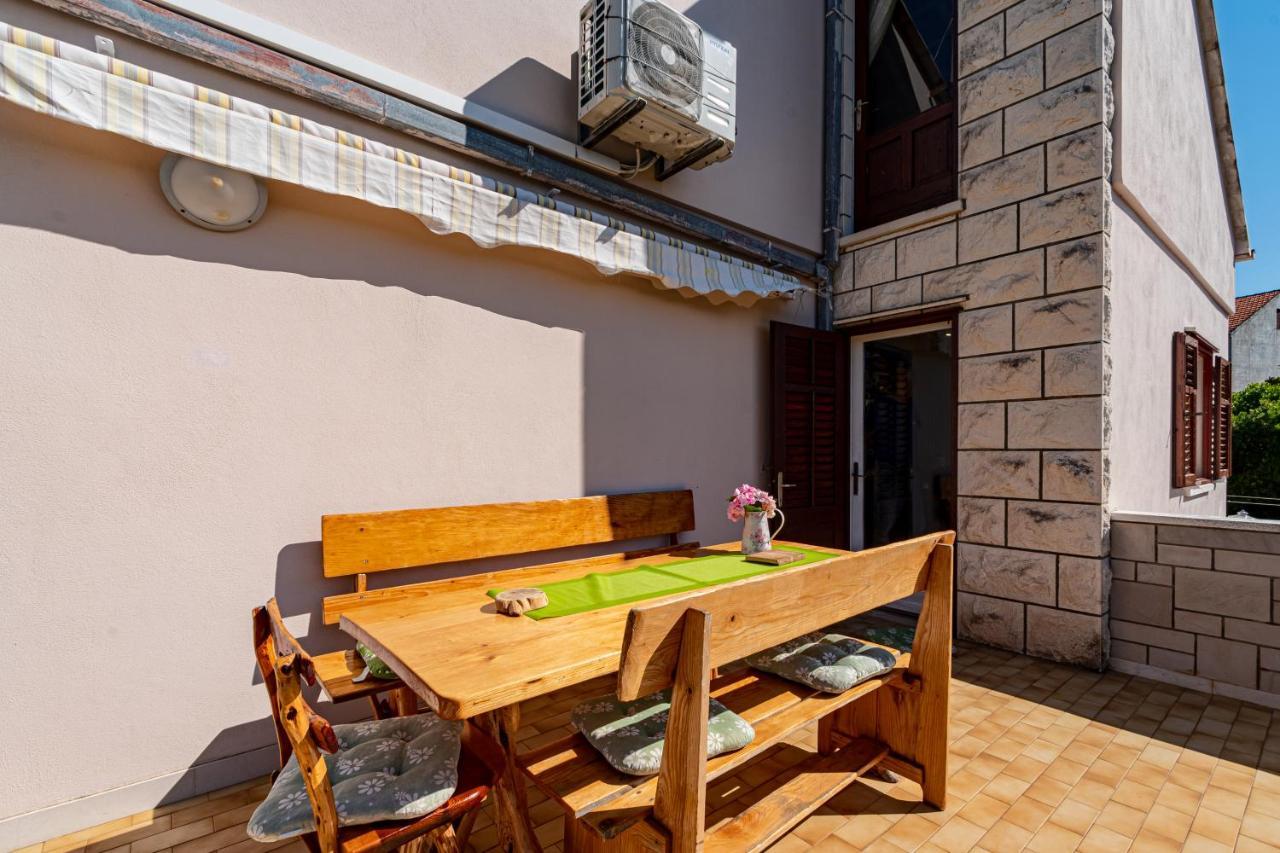 Apartments Mak Racisce Exterior photo